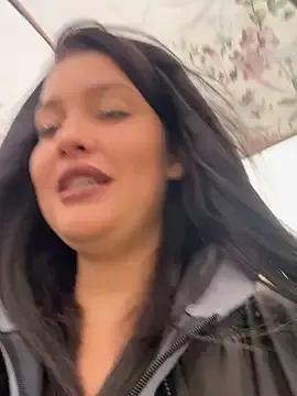 Freechat KikiWatson on StripChat