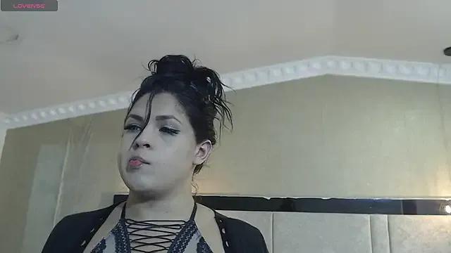 kimCosseyy — show ass 