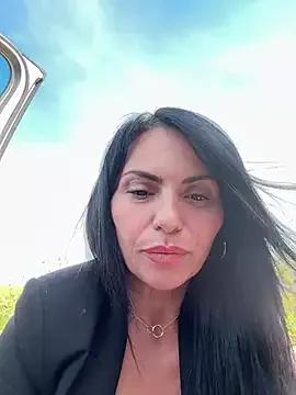 Freechat KimKelly13 on StripChat