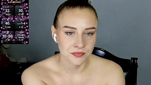 KindKristy — Freechat on StripChat
