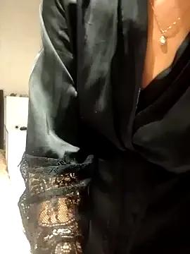 Freechat KissMiSveet on StripChat