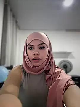 Freechat lalilamassu1 on StripChat