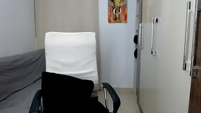 StripChat Laura-pervert is Private Laura-pervert — Remove my dress