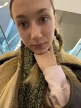 StripChat Lia__Love is Freechat Lia__Love — Did u miss me?