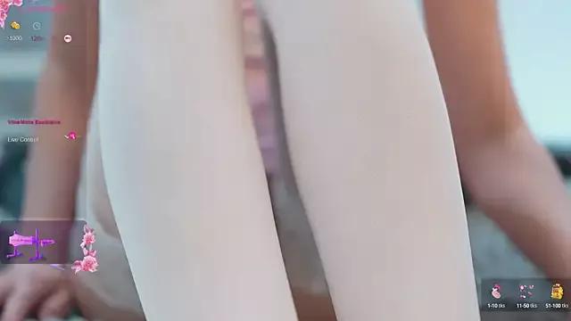 Freechat lil_fleur on StripChat