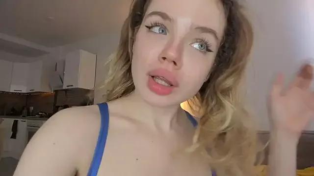 Freechat lit_asella on StripChat