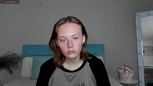 Little_fox1_ — Freechat on StripChat