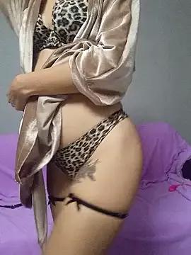 StripChat lleisa is Freechat lleisa — Nipples clamps