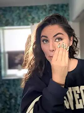 StripChat lovely_beast is Freechat lovely_beast — Edge me on with Nora