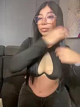 Maddy_Piink — Show ass hole in doggy style