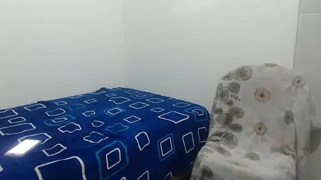 madonna101 — Play naked