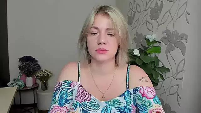 MariaSttone — Freechat on StripChat
