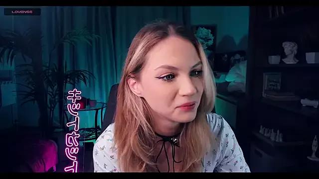 Freechat MelissaTetris on StripChat