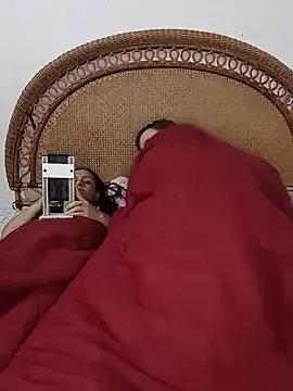 Freechat Milfvalesk on StripChat