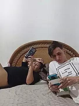 Freechat Milfvalesk on StripChat