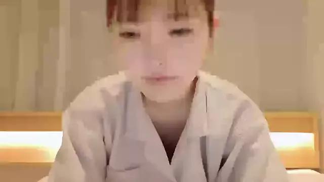 mimitan4545 on StripChat 