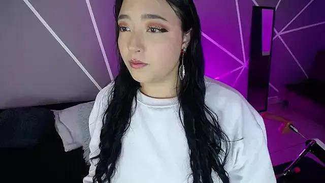 Miss_Loise on StripChat