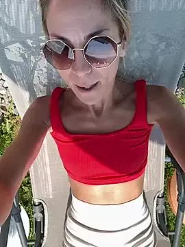 missdaisydiamond777 on StripChat 