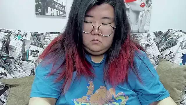Freechat Nadine_asian on StripChat