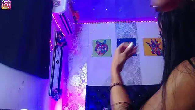 Freechat newgroupxxx on StripChat