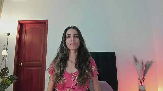 Nina_Cavaali — enjoy my Oiled body+fingering my holes