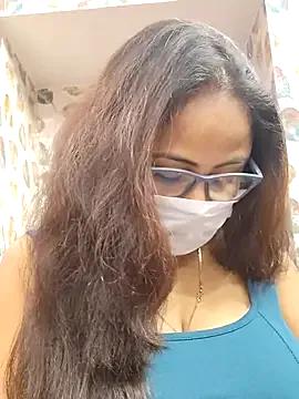 StripChat nisha_1110 is Freechat nisha_1110 — I will massage my big boobs with oil