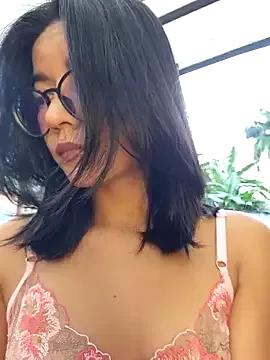 Freechat Pretty_roxxyy on StripChat