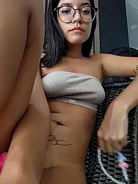Freechat Pretty_roxxyy on StripChat