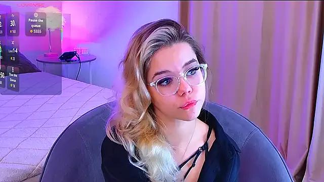 PrincessSlay — Make me happy 