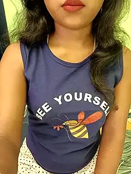 Puja-baby — Open boobs and smoking