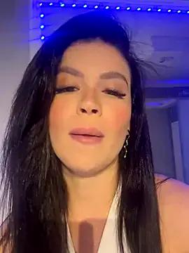 StripChat Rafaellaz is Freechat Rafaellaz — Vem fuder meu cuzinho com plug anal