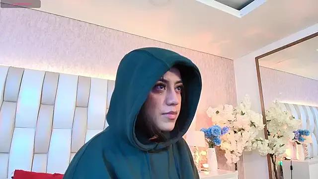 Rebeca_jones on StripChat 