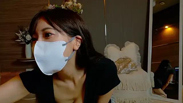 Freechat RIRI-style on StripChat