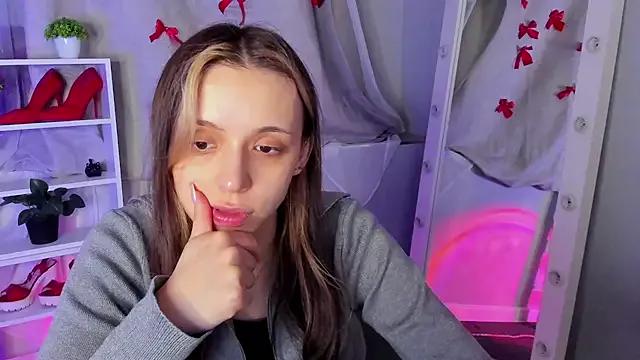 Sahara_Shields on StripChat 