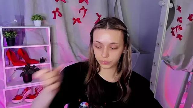 Sahara_Shields on StripChat 