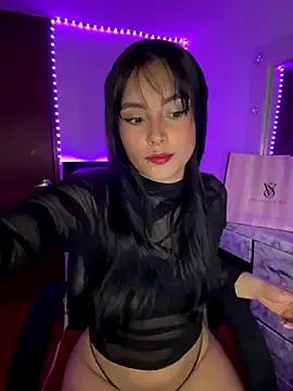 StripChat salome_polaniiee is Freechat salome_polaniiee — boobs close up