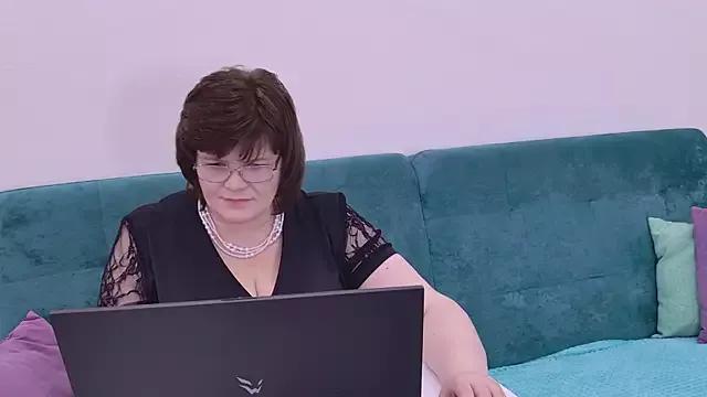 Freechat Sandra_Sunrise on StripChat