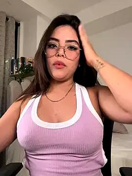 StripChat Sara-Evans is Freechat Sara-Evans — Freechat on StripChat