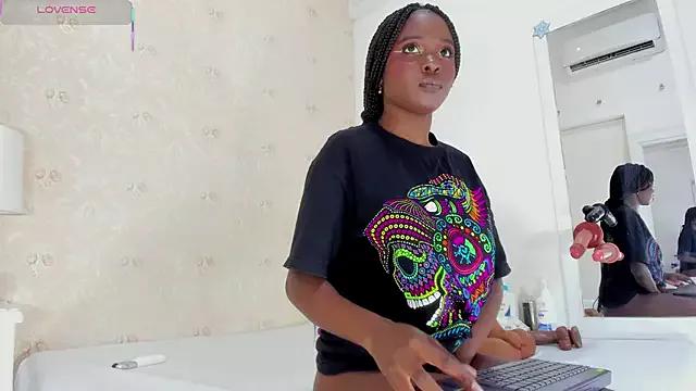 SARA_COLLIINS_ on StripChat 
