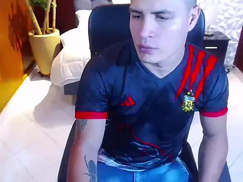 SaraClub_JY on StripChat 