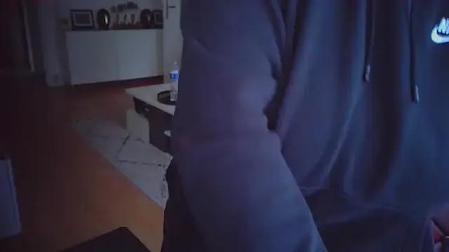 sarametisse26 — make me happy /gift last tip