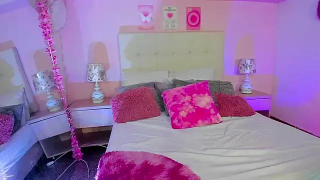 Freechat ScarlettDreamss7 on StripChat