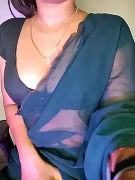 Freechat SexyAndHottie on StripChat