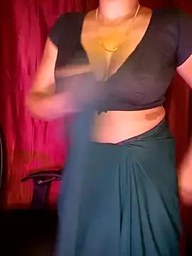 Freechat SexyAndHottie on StripChat