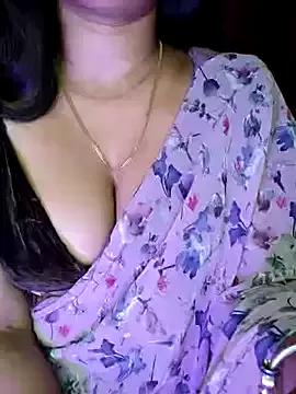 Freechat SexyAndHottie on StripChat