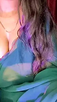 Freechat SexyAndHottie on StripChat