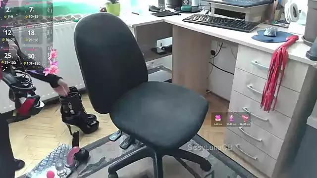 Freechat SissyLunaCD on StripChat