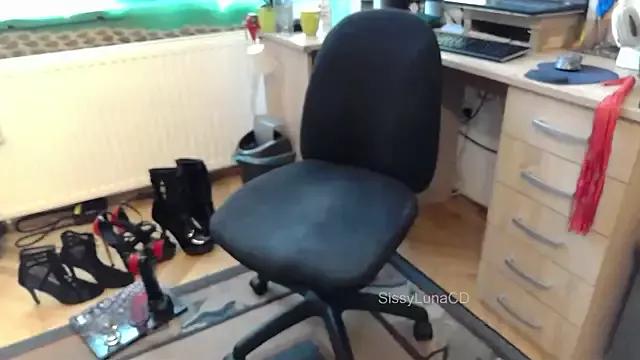 Freechat SissyLunaCD on StripChat