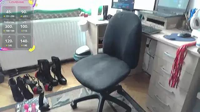 Freechat SissyLunaCD on StripChat