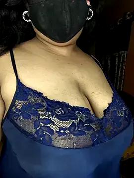 StripChat Smile-quien is Freechat Smile-quien — Buying a I PHONE